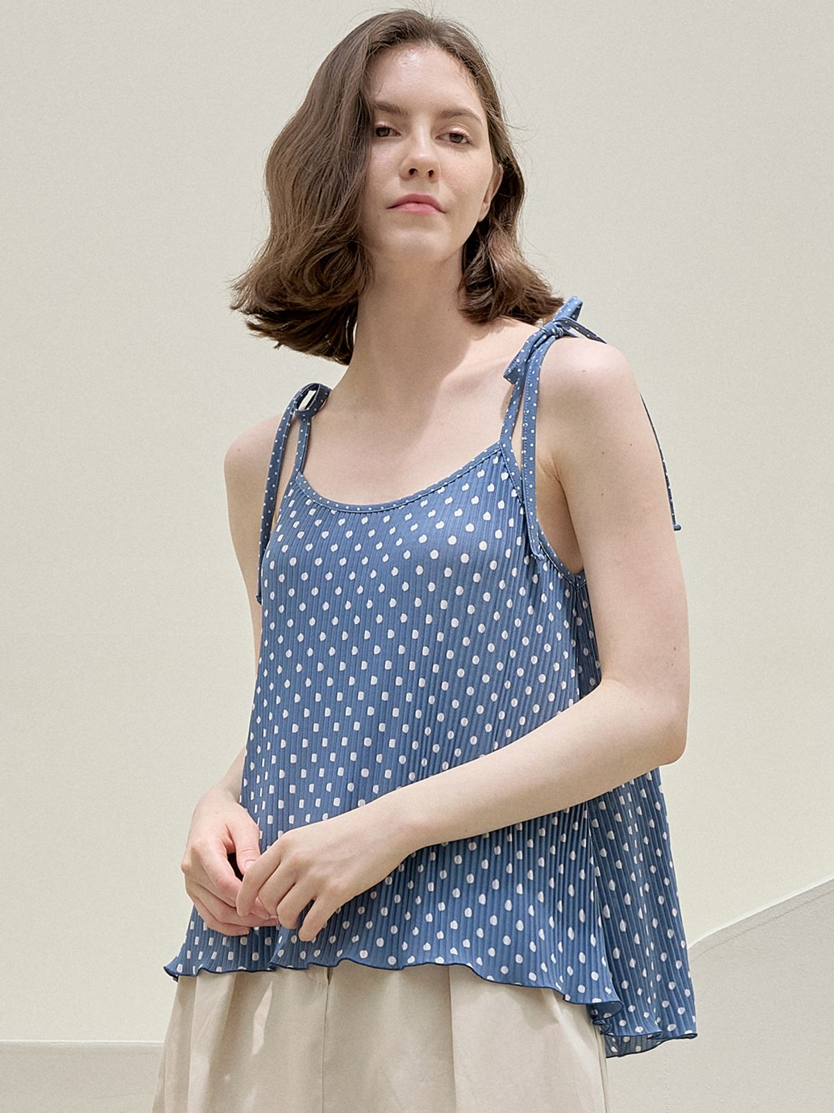 아방(AVANT-G) Dot Layered Sleeveless Top - BLUE