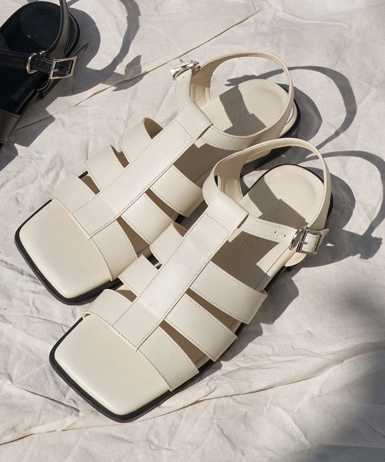 r e Three Strap Sandals_IVORY