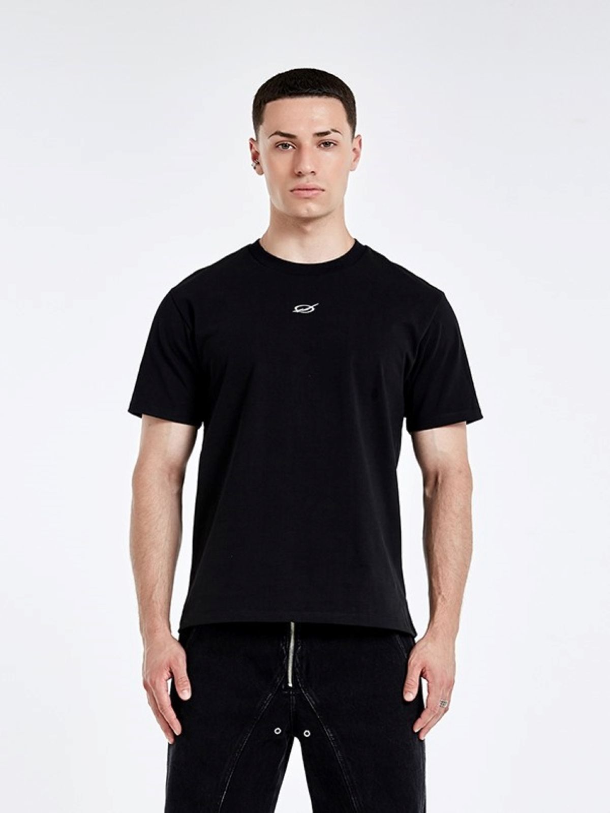 51퍼센트(51PERCENT) Logo T-shirt - BLACK