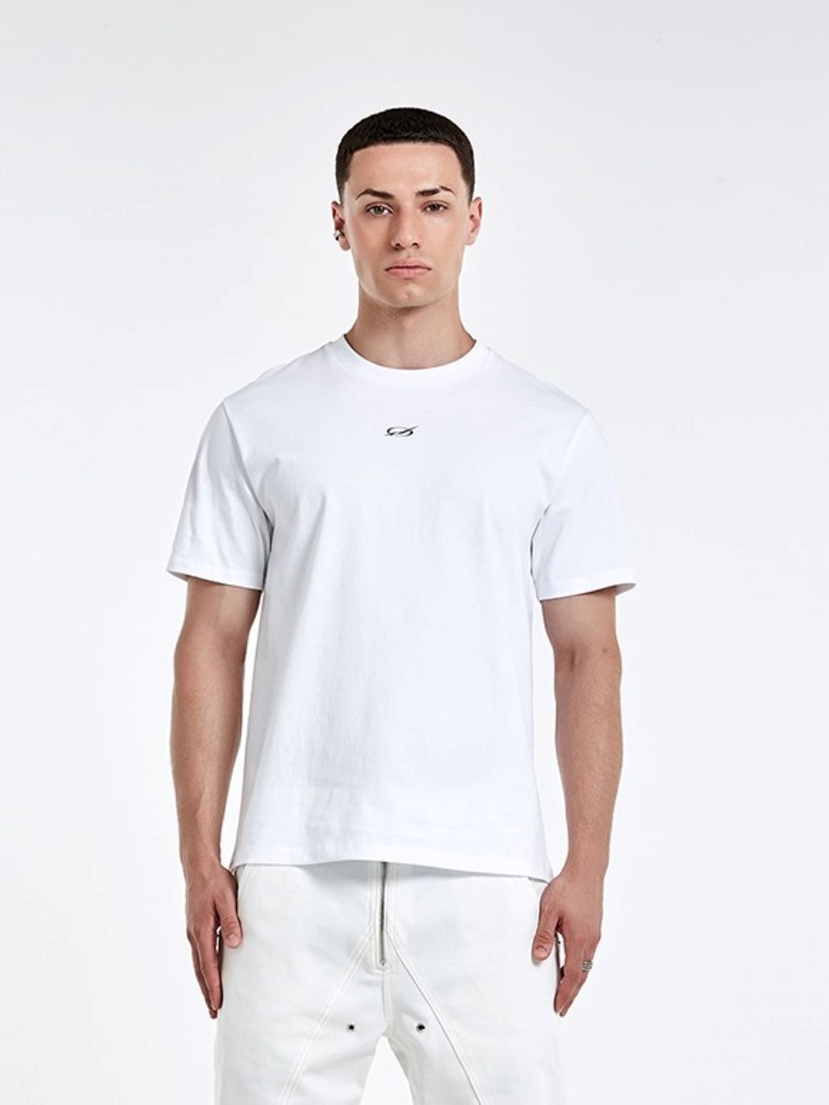 51퍼센트(51PERCENT) Logo T-shirt - WHITE