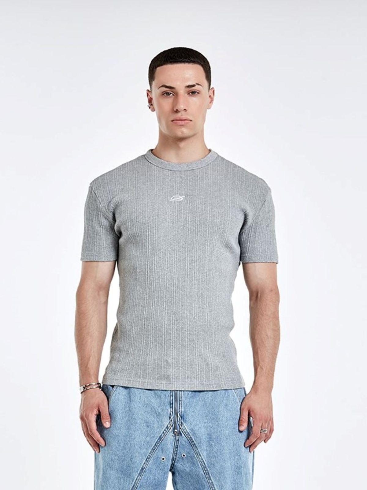 51퍼센트(51PERCENT) Irregular logo embroidery t-shirt - GREY