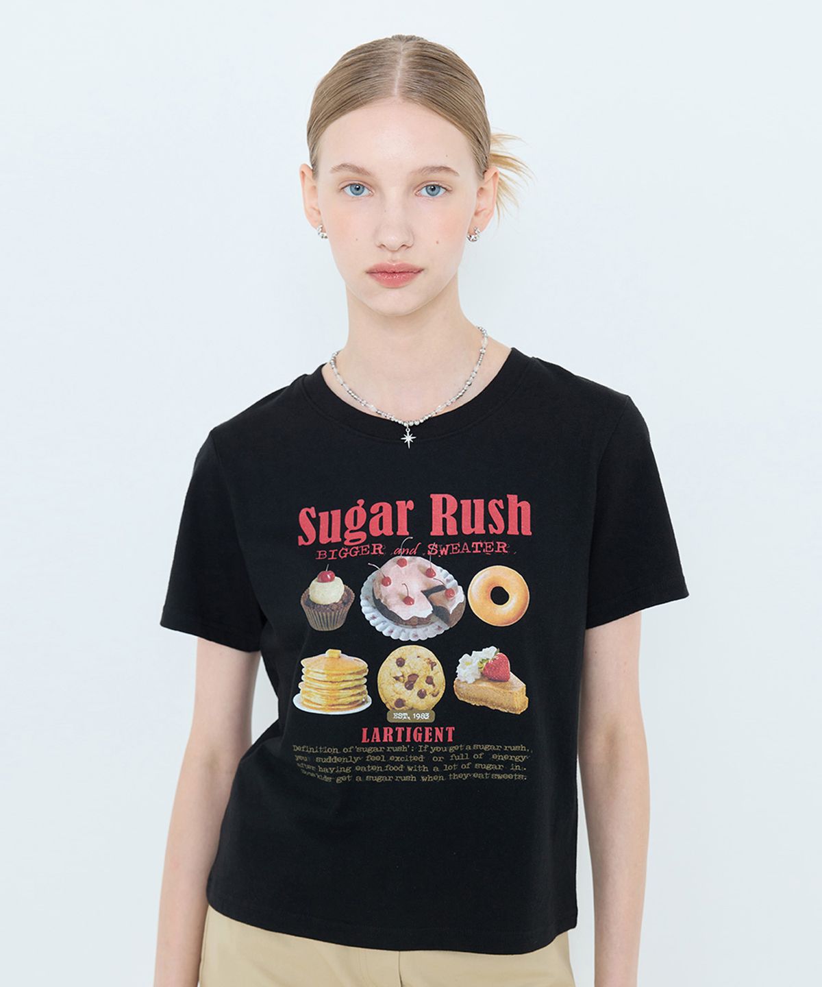 라티젠(LARTIGENT) L4 SUGAR RUSH T-SHIRT(BLACK)