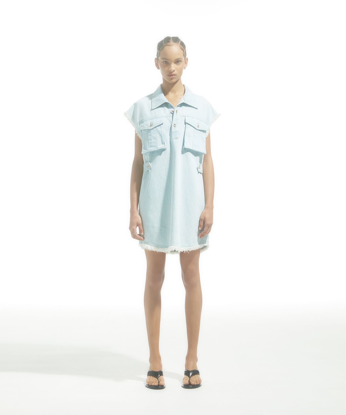 드레(DRAE) RAW-EDGE CARGO POCKET DEDIM DRESS_LIGHT BLUE