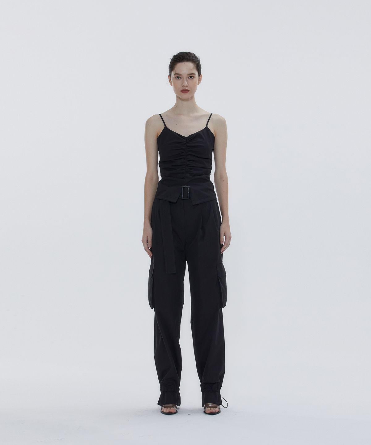 드레(DRAE) PLEATED COTTON-BLEND CARGO PANTS_BLACK