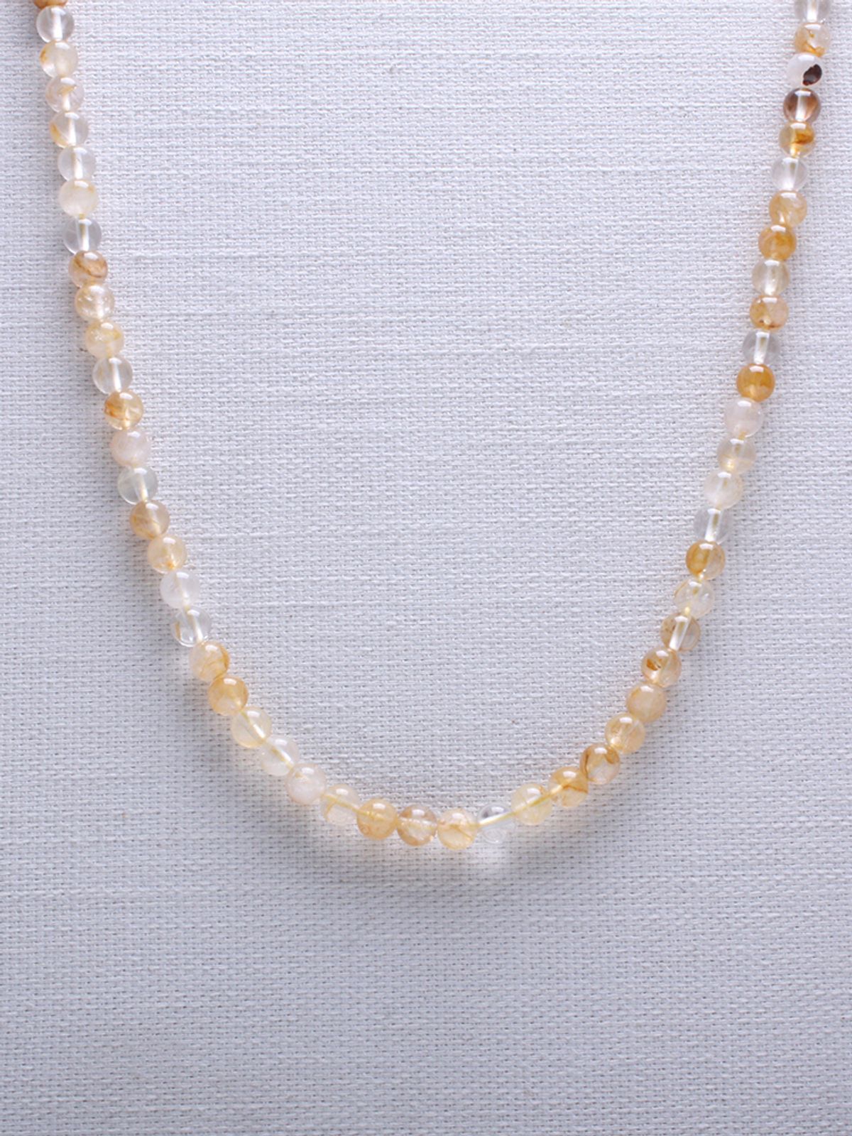비엔베투(Bien Vetu) 6mm 황수정 원석 목걸이