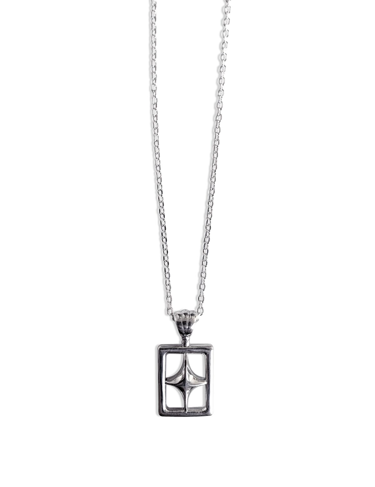 이스트아르고(EASTARGO) STING SQUARE LONG CHAIN
