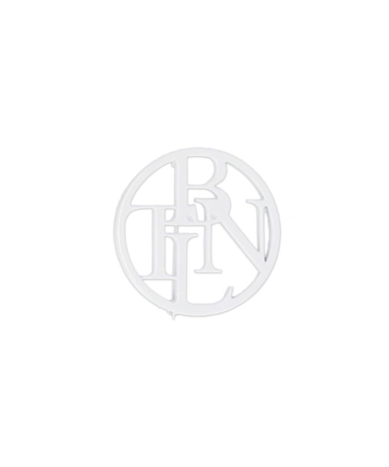 라인로고브로치(오프 화이트)