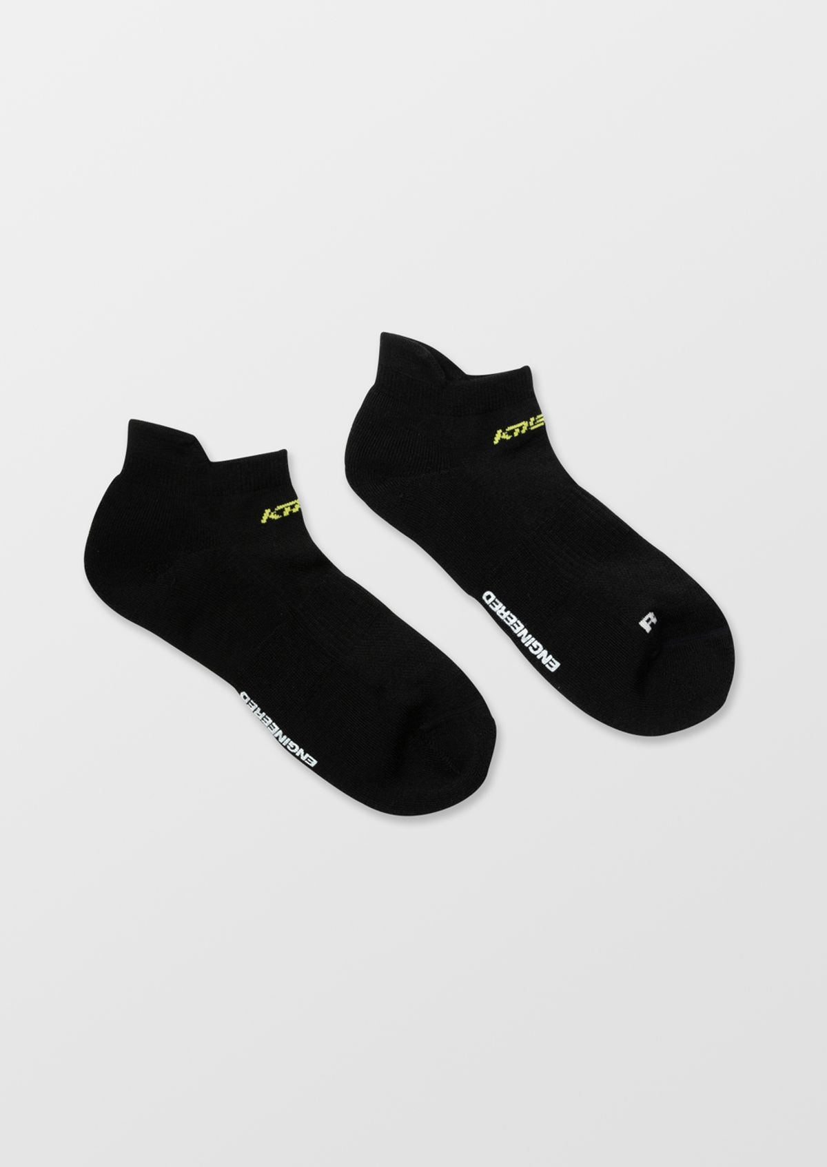 칼렉(KALEG) UNISEX ACTYON MERINO RUNNING SOCKS (ANKLE)_BLACK