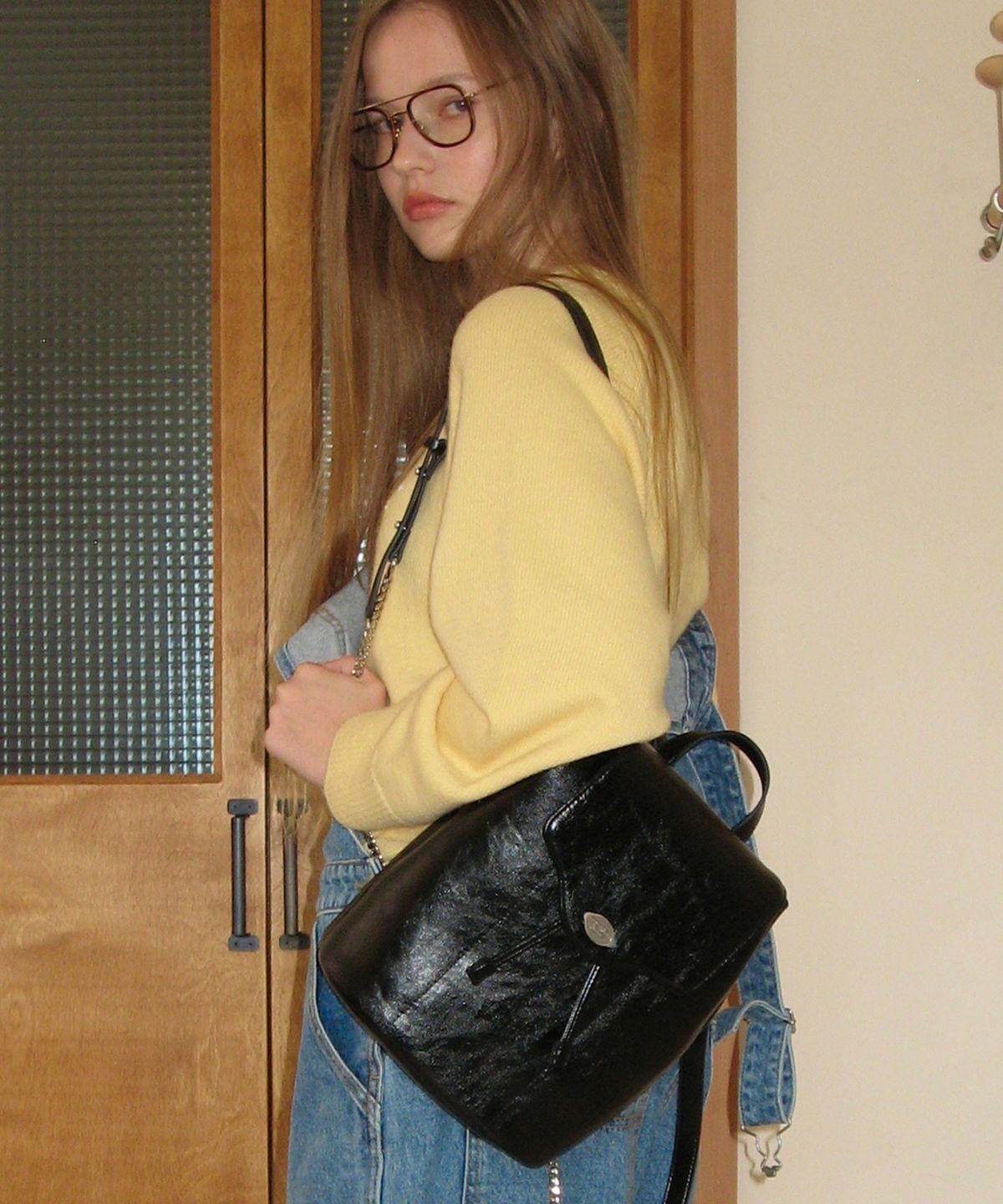 썸웨어버터(SOMEWHEREBUTTER) fle backpack - black