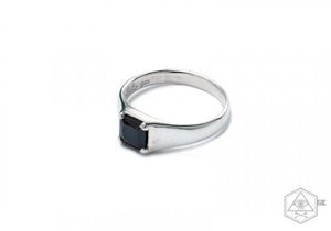 [Bs-379] 925실버 블랙 큐빅 애끼반지