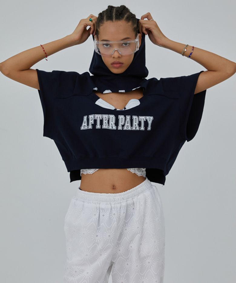 rati crop hoodie