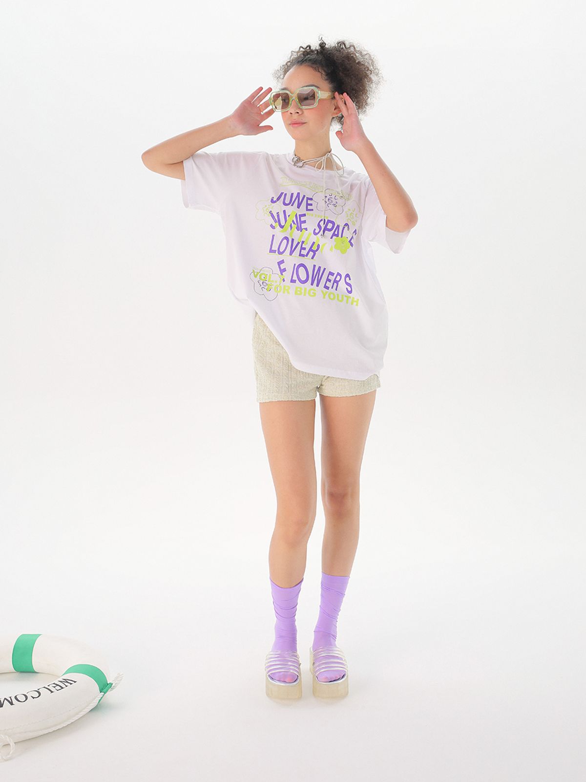 준준스페이스(JUNEJUNE SPACE) Lover Boxy T-shirts_White(러버 박시 티셔츠_화이트)