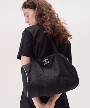 [Large] Logo sports  duffel Bag_ Black