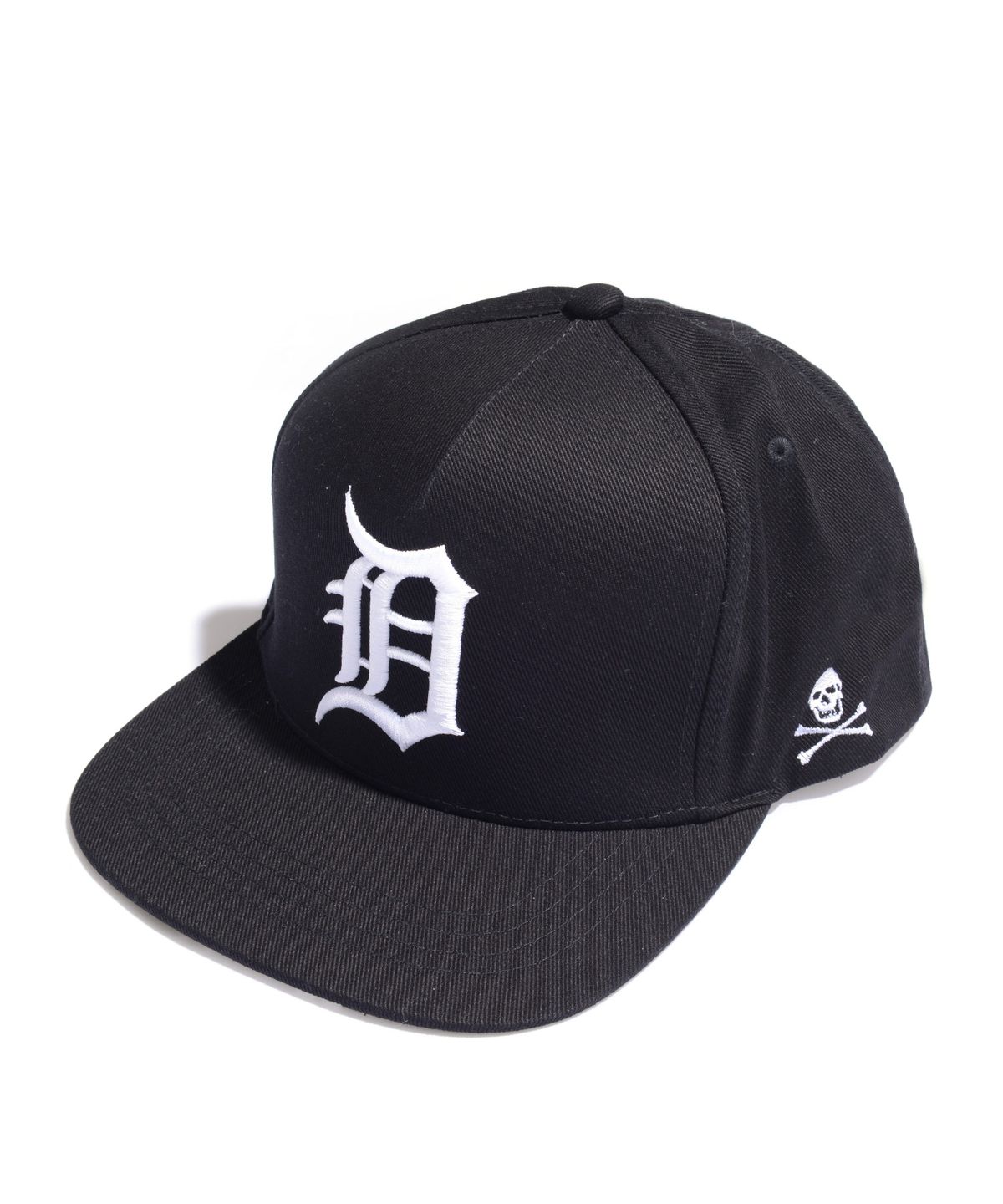루드마크(RUDEMARK) TIGER D SNAPBACK CAP (WHITE EMBO)