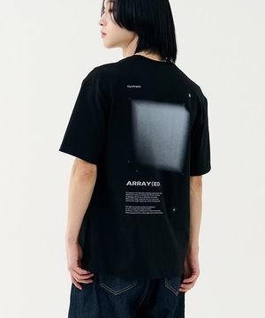 A.G.I 블루 그레이 큐브 티셔츠 [BLACK]