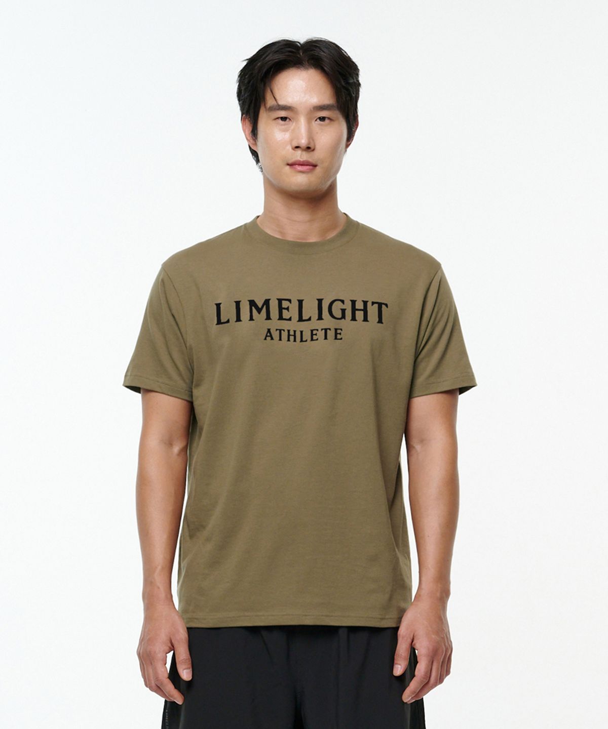 라임라잇 어패럴(LIMELIGHT APPAREL) 애슬릿 티셔츠 (카키/블랙)