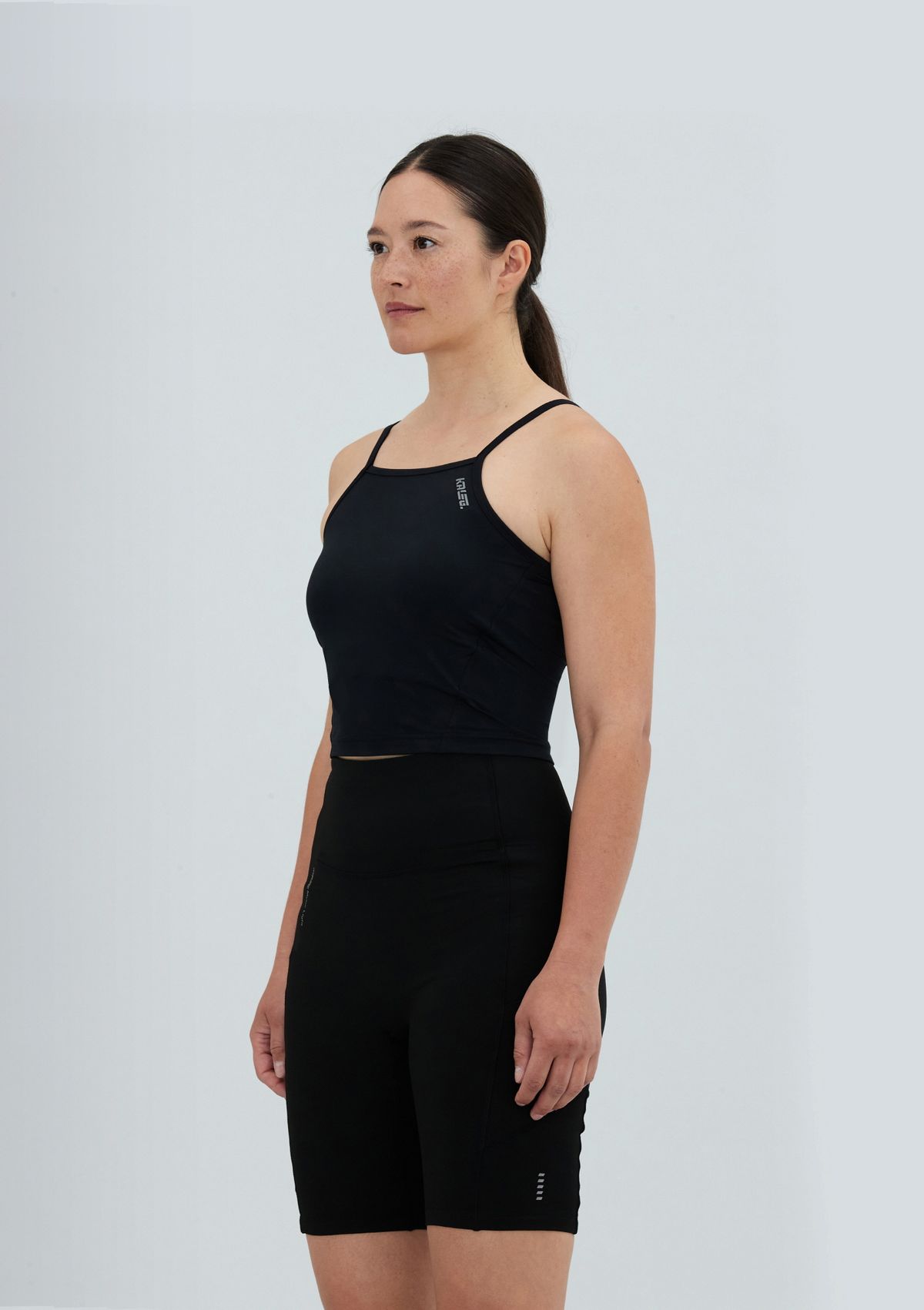 칼렉(KALEG) WOMENS BALANCE TANK TOP/BLACK
