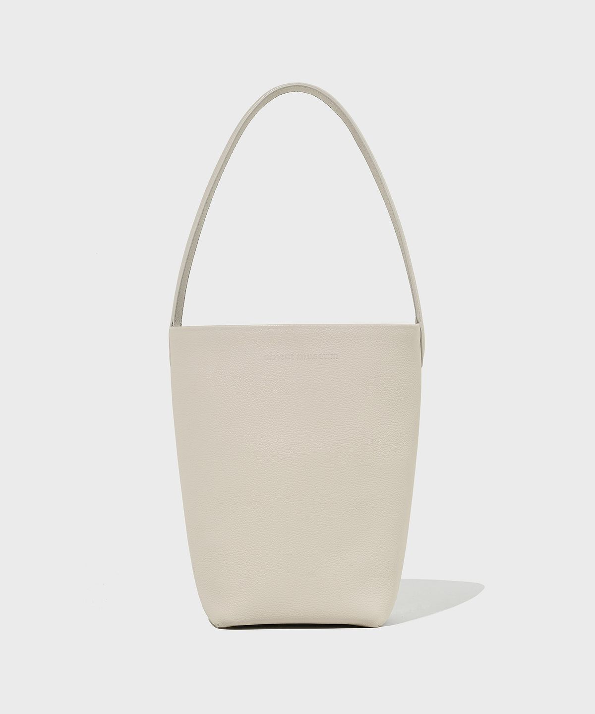 오브젝트 뮤지엄(OBJECT MUSEUM) Sally mini bucket bag WHITE