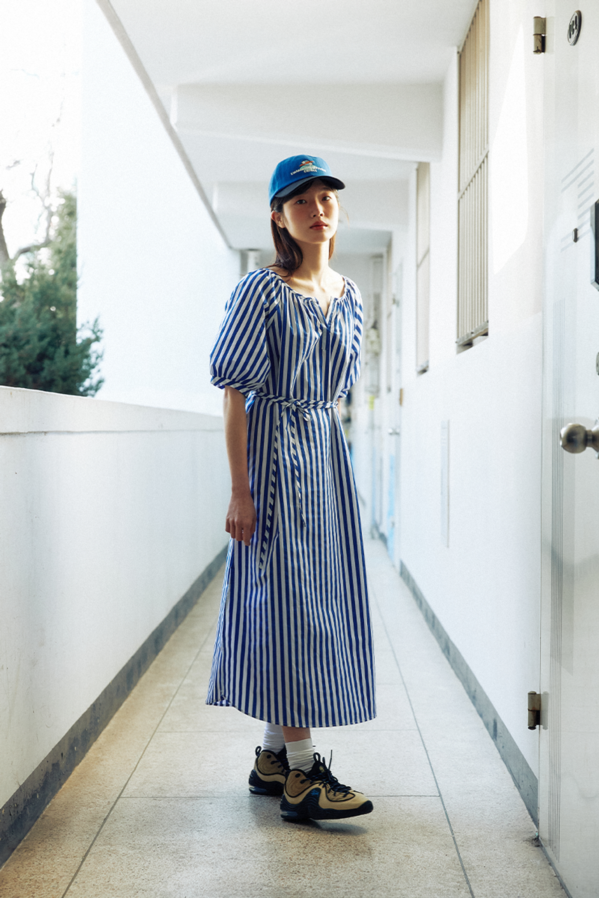 쿠키시(KOOKEESEE) 스트라이프 퍼프 썸머 래글런 원피스 (블루)