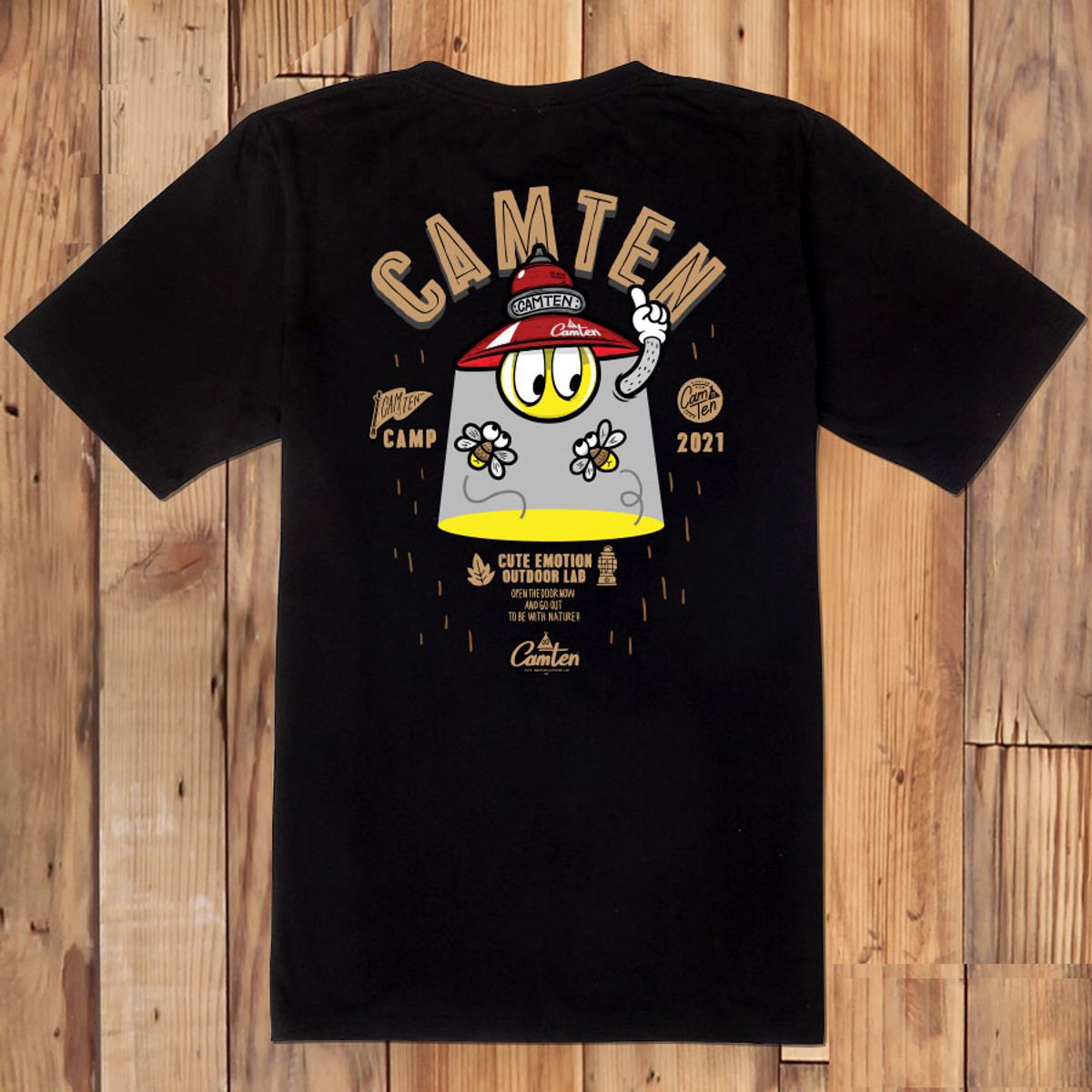 돌돌(DOLDOL) Camten-tshirts-23 감성 캠핑 브랜드 캠텐 캐릭터 그래픽 티셔츠 반팔티