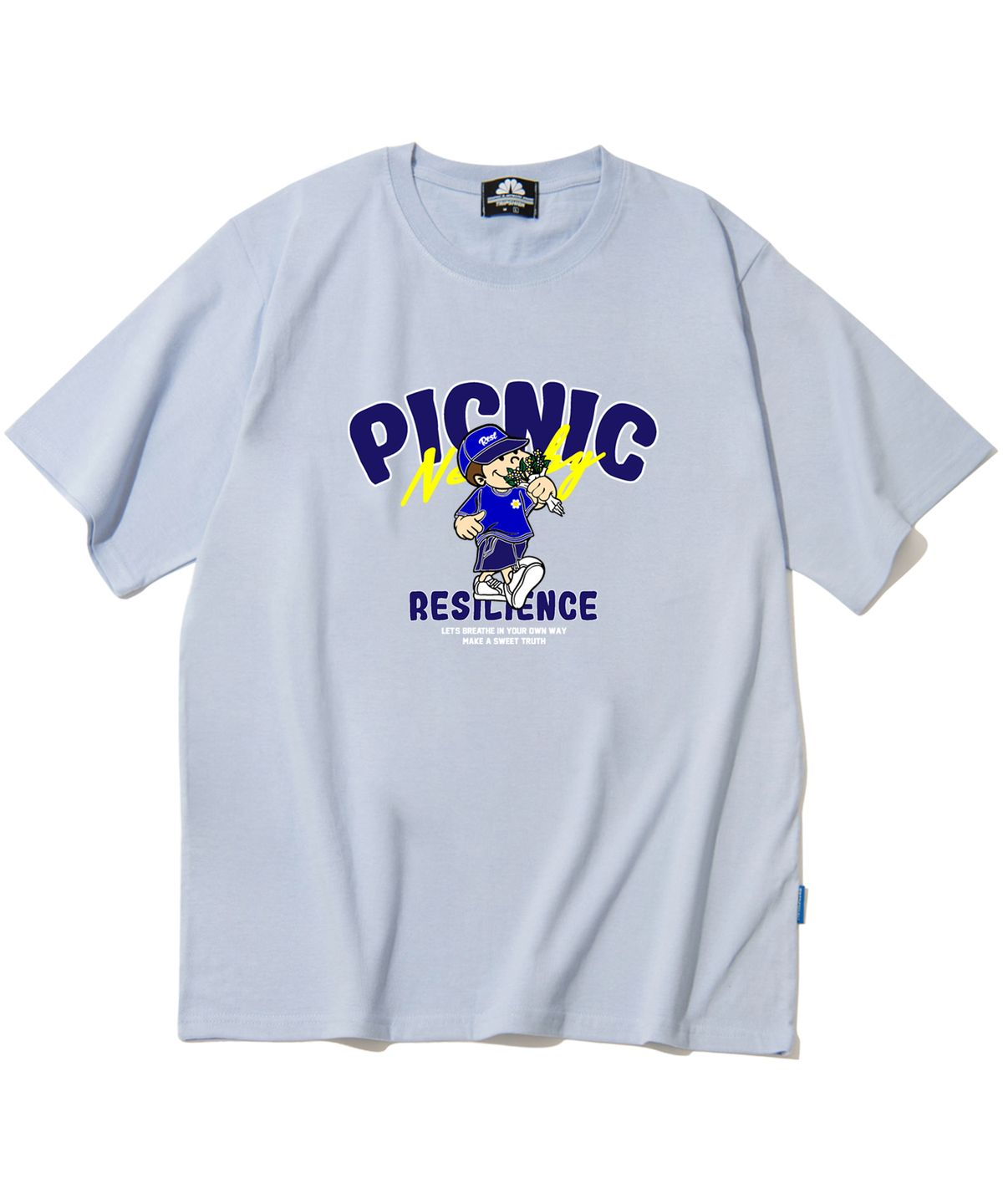 트립션(TRIPSHION) PICNIC BOY GRAPHIC 티셔츠 - 퍼플