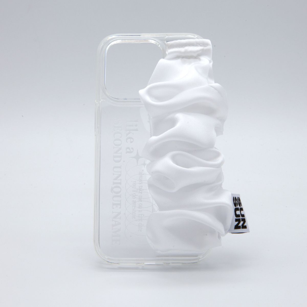 세컨드유니크네임(SECOND UNIQUE NAME) SUN CASE GOBULL BAND WHITE