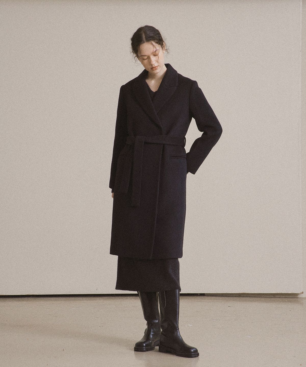 끌레(CLE) 에이에스와이엠 코트_블랙