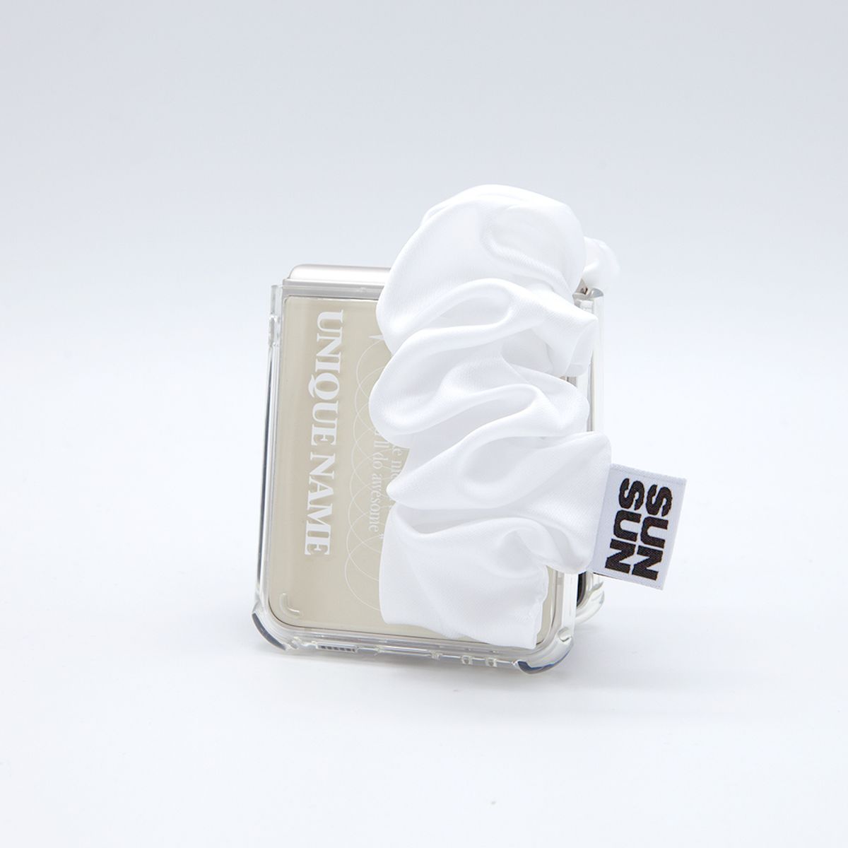 세컨드유니크네임(SECOND UNIQUE NAME) SUN CASE GOBULL BAND WHITE (Z FLIP)