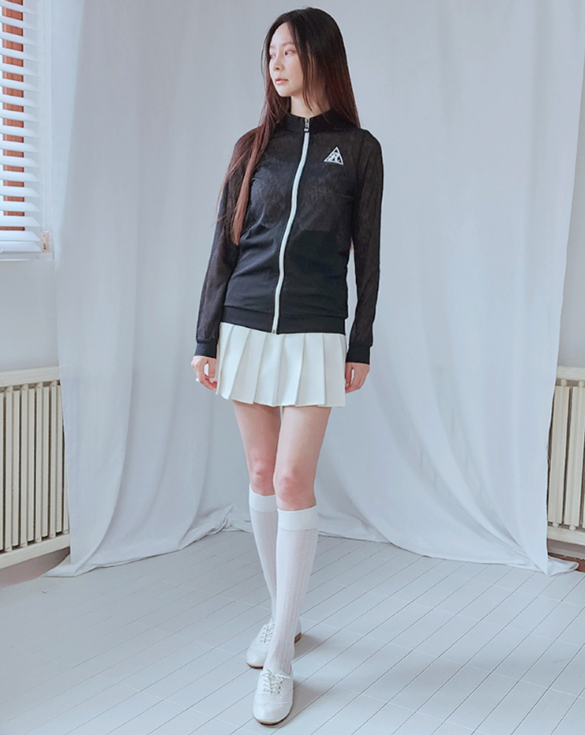엠에프에스 골프웨어(MFS GOLFWEAR) 여성 브이쿨 메쉬 경량 써머 시스루 점퍼_블랙