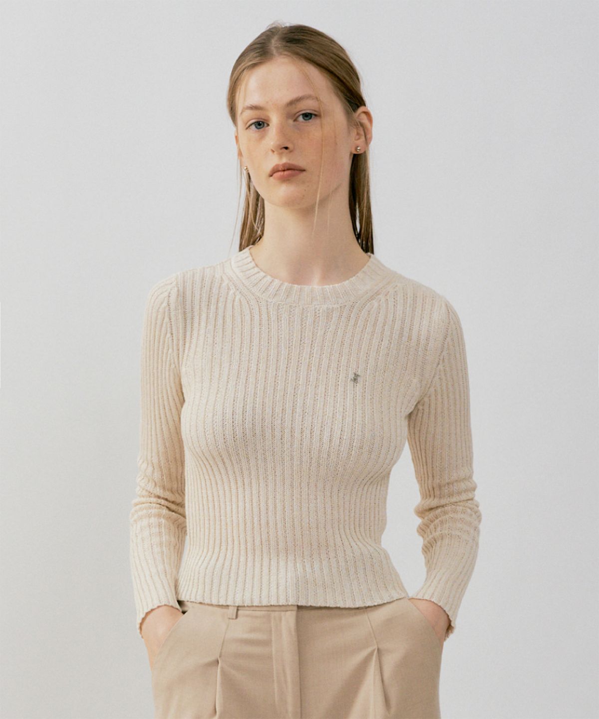 폴뉴아(FOLNUA) LONG SLEEVE CROP KNIT (2COLOR)