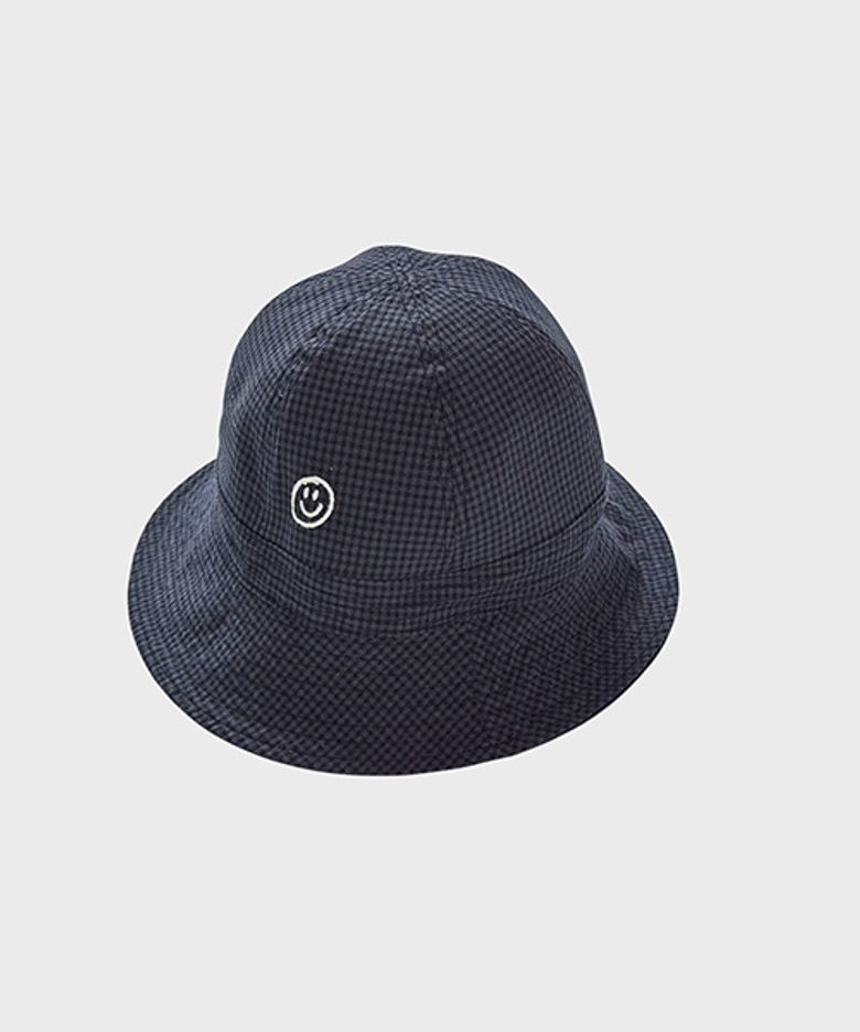 REVERSIBLE BUCKET HAT LOVE