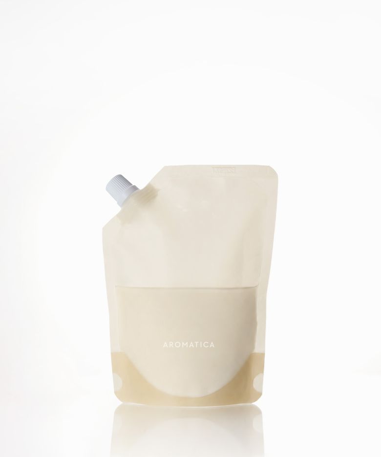 임브레이스 바디로션 네롤리&패츌리 리필 300ML
