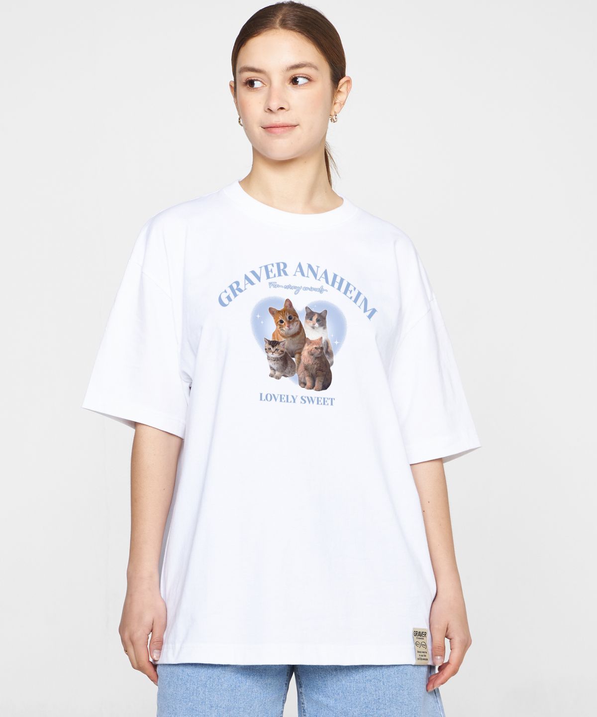 그레이버(GRAVER) [UNISEX]4 러블리 캣 반팔티_화이트