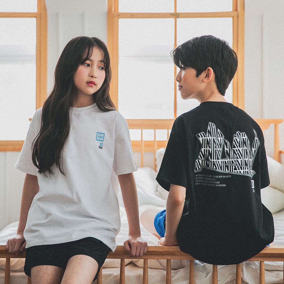 앨빈클로 주니어(ALVINCLO JUNIOR) 포인트라인 반팔 티셔츠 J24846 2컬러
