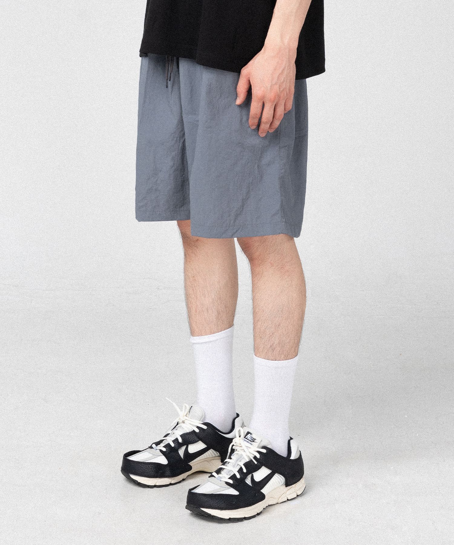 【BAON】[unisex] Macoli Curve Banding Bermuda Pants Stretch cotton chino-style bermuda shorts verde militare