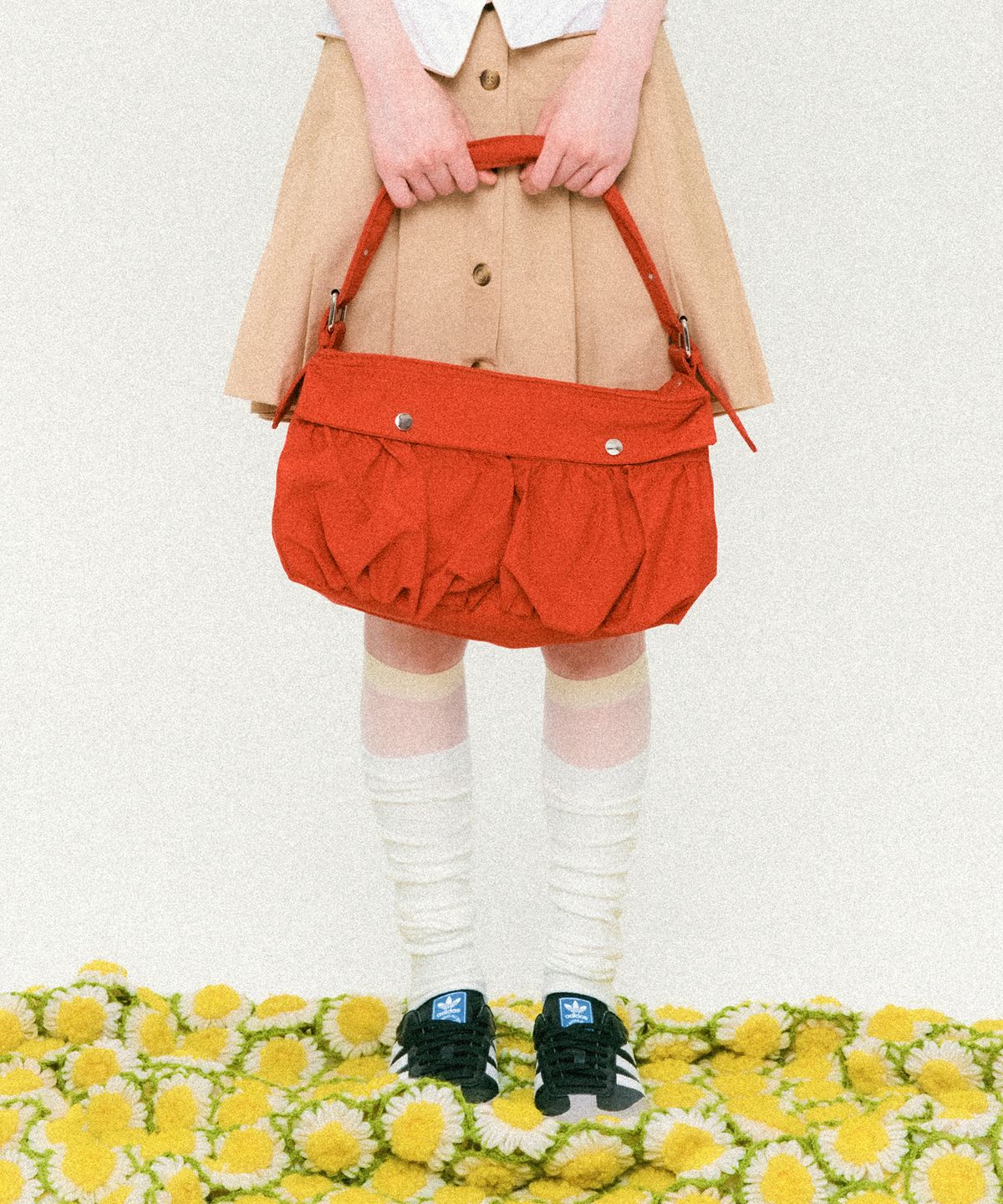 꼬리에(CCORIE) 카고 투포켓 숄더백 레드