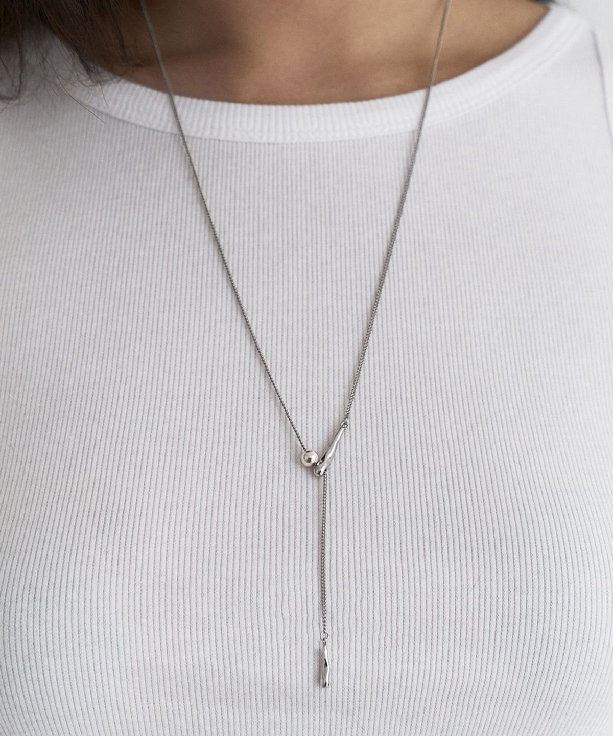 아워피에르(OURPIERRE) 딥 드롭 네크리스 실버