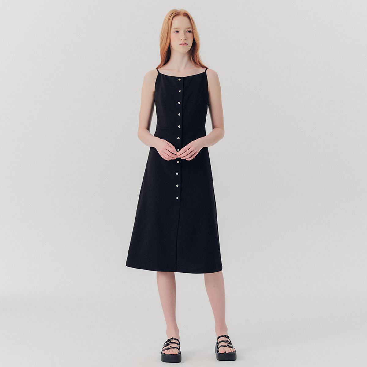웬스데이딜라잇(WEDNESDAY DELIGHT) WED_Square neck sleeveless slit dress