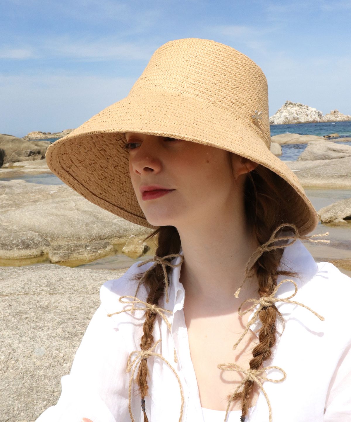 엘케블룸(ELKE BLOEM) AGAVE WIDE BROWN BUCKET HAT