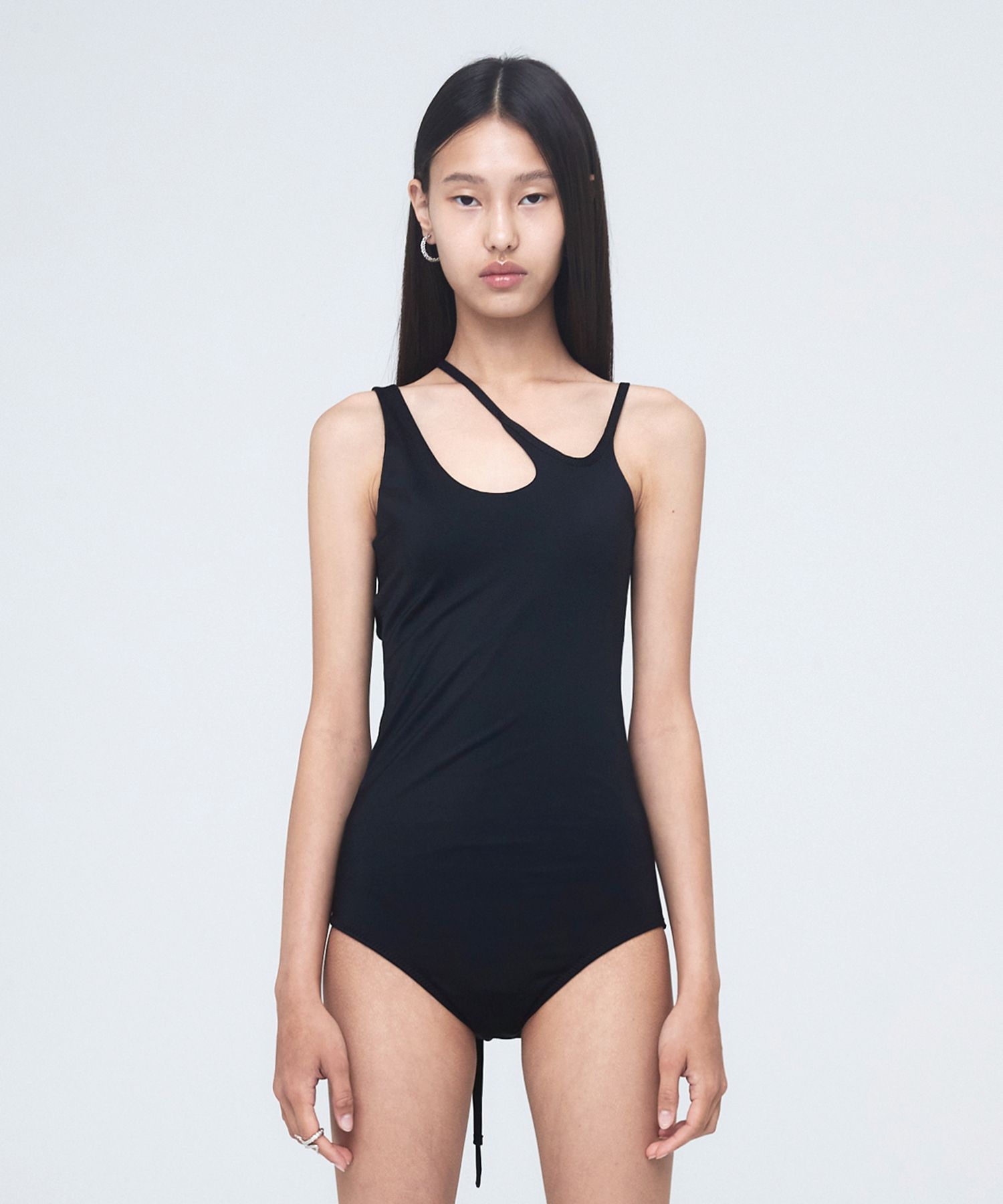 [NACHE] WAVE BASIC SWIM SUIT /追跡付 MUSINSA | NACHE WAVE BASIC SWIM SUIT SOLID BLACK