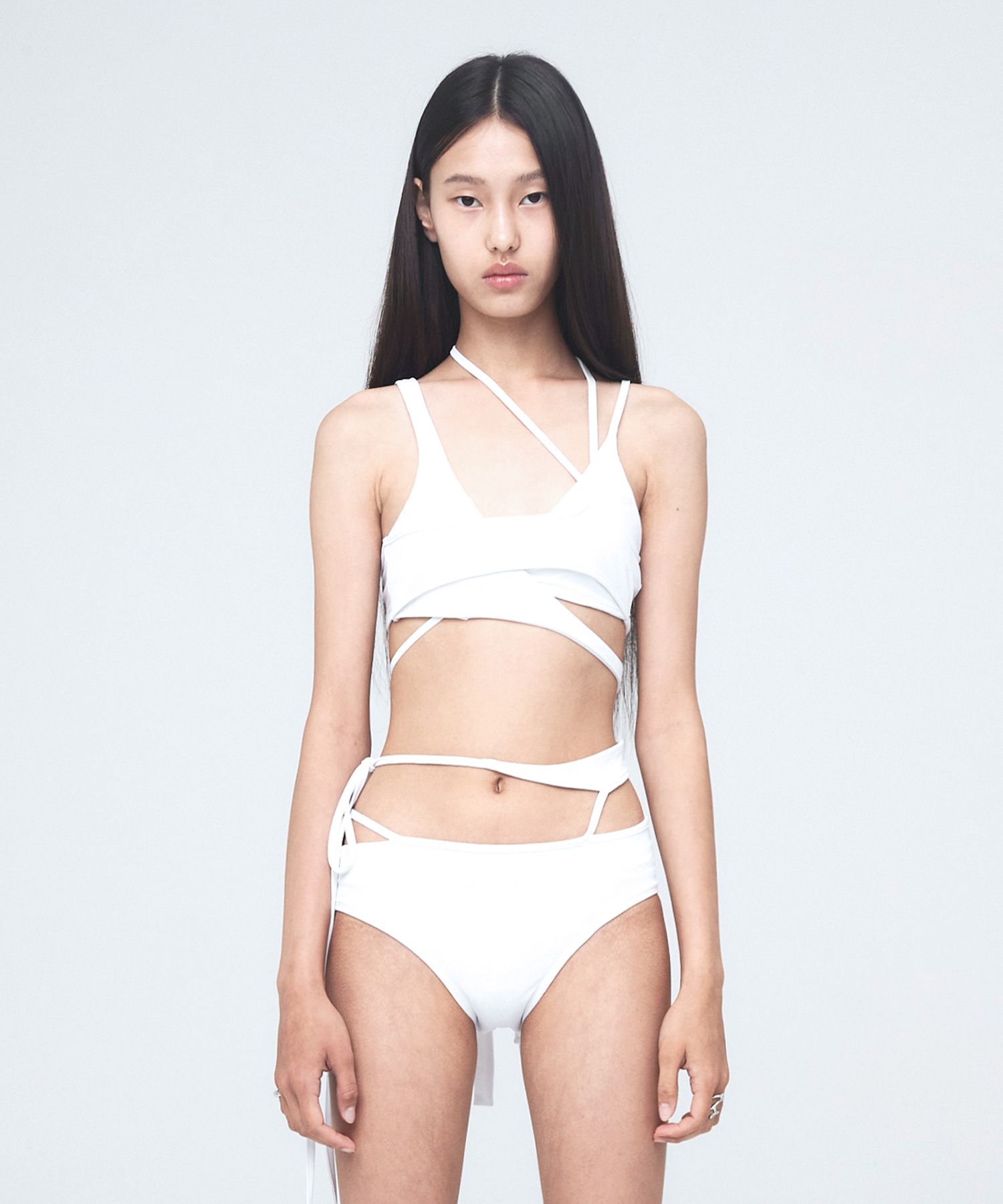 MUSINSA | NACHE WIND LAYERED BIKINI WHITE
