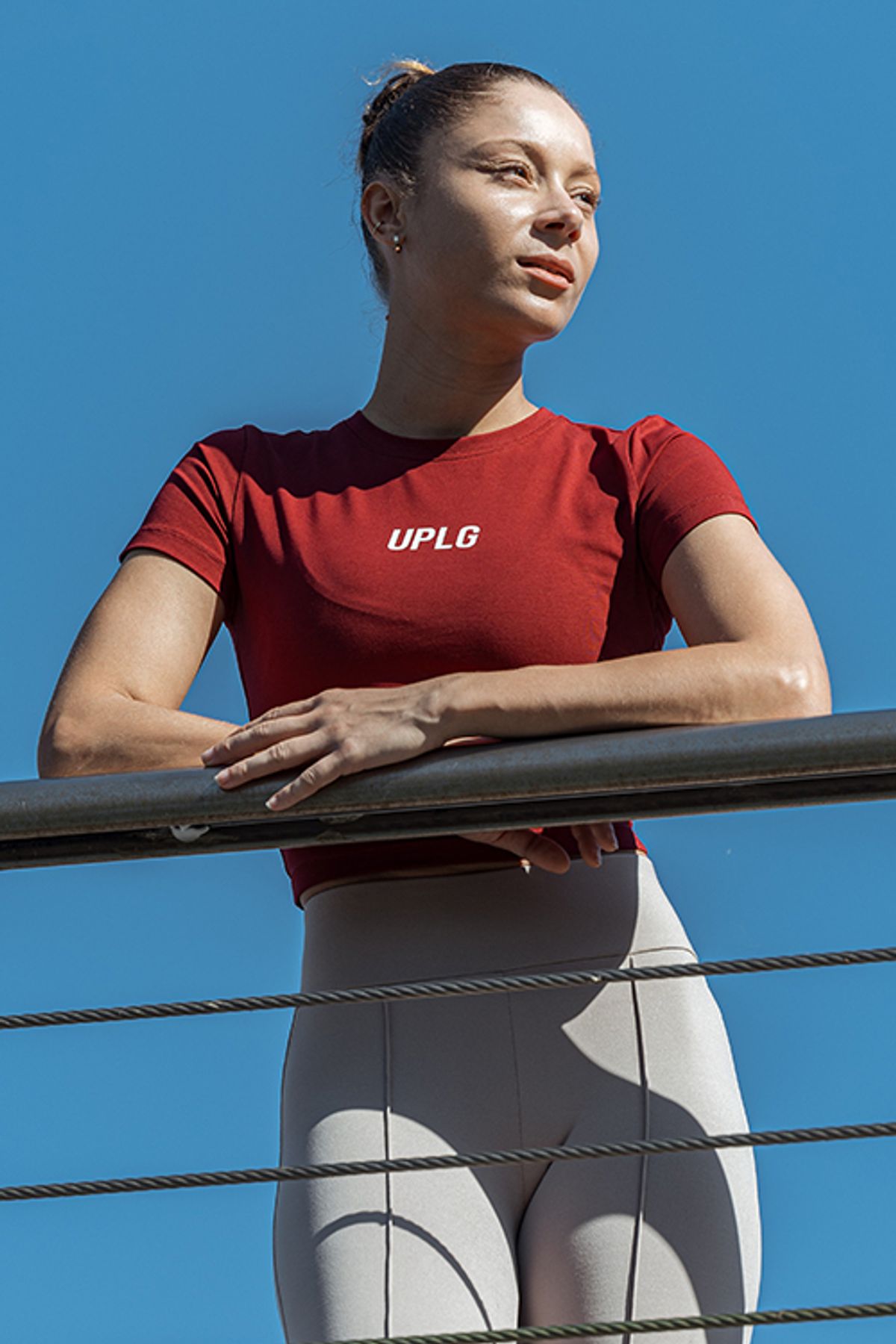 유피라운지(UP LOUNGE) 에센셜 UPLG 크롭 숏 슬리브