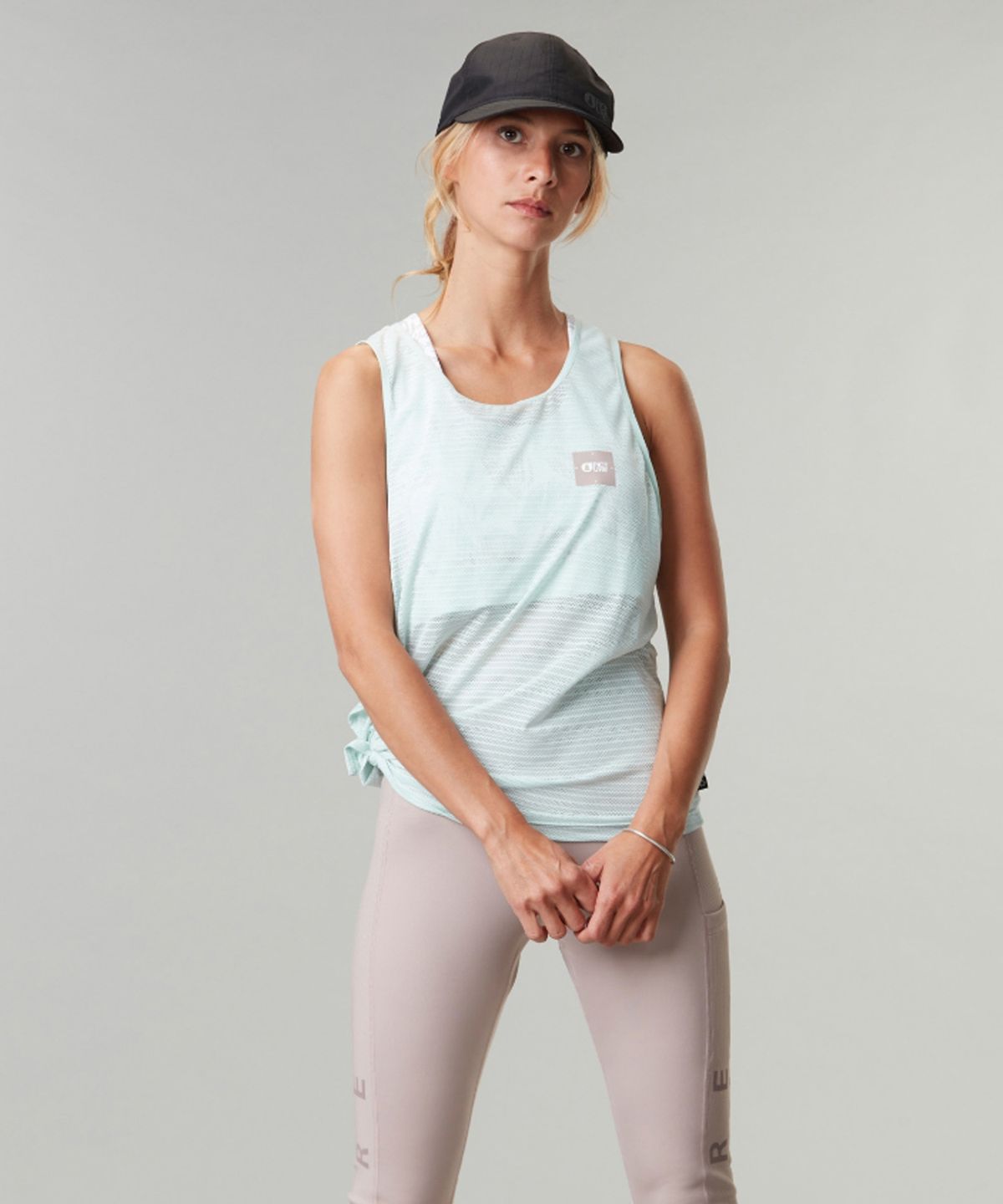 픽쳐오가닉클로딩(PICTURE ORGANIC CLOTHING) 오블릭 테크 탱크탑 나시 (미스티블루)