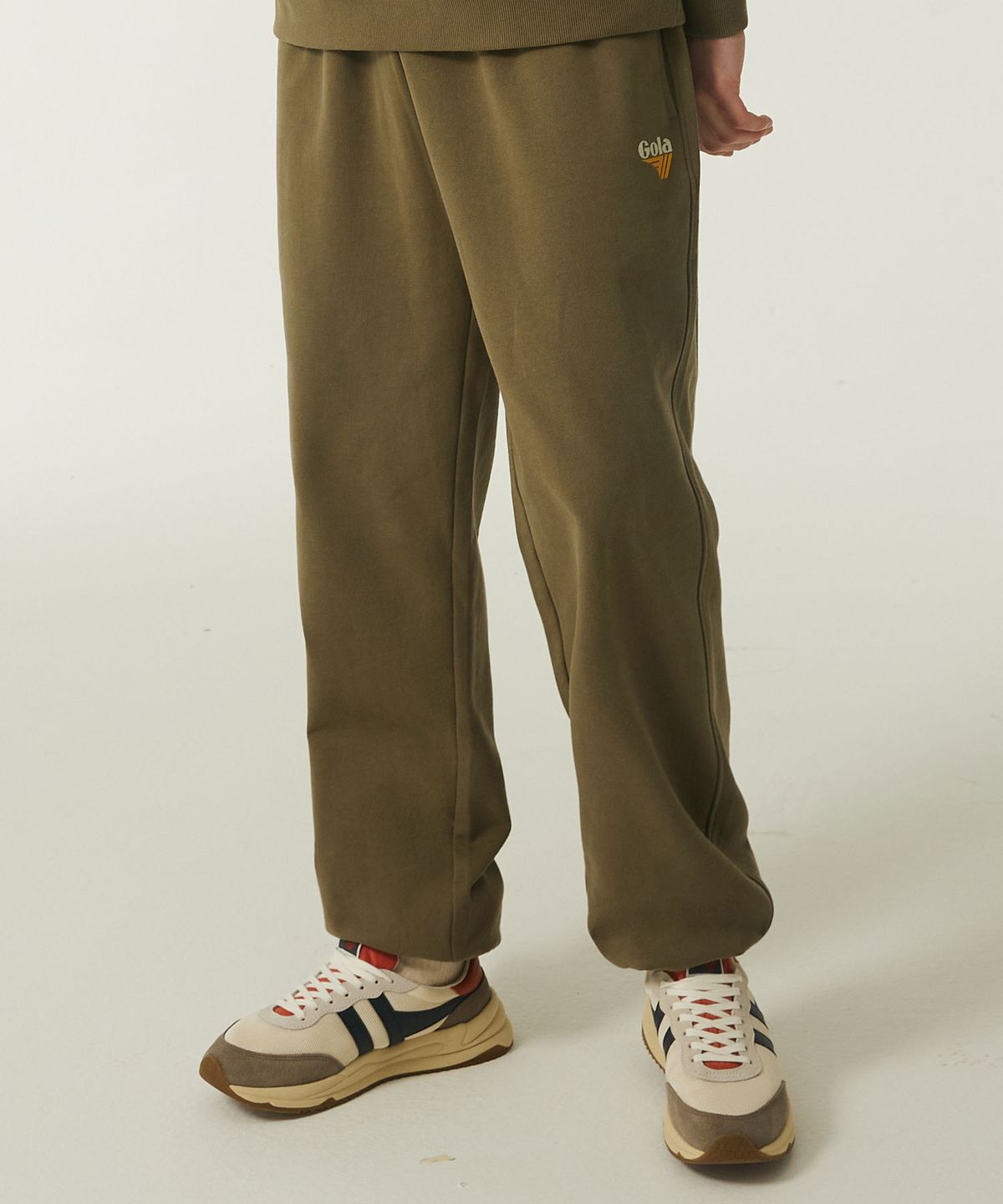 골라(GOLA) BIG LOGO SWEAT PANTS [KHAKI]
