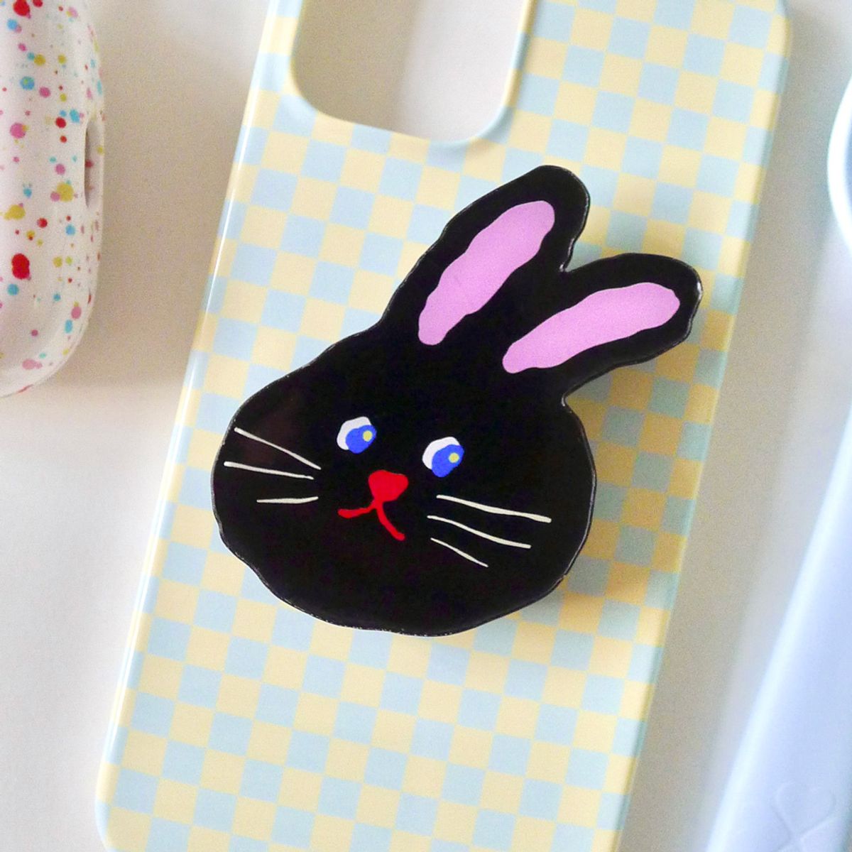 러브오낫(LOVE OR NOT) Black Rabbit Griptok 그립톡