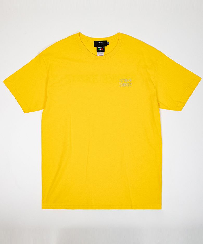 Stud Reversal Logo Regular T-Shirt (YELLOW)