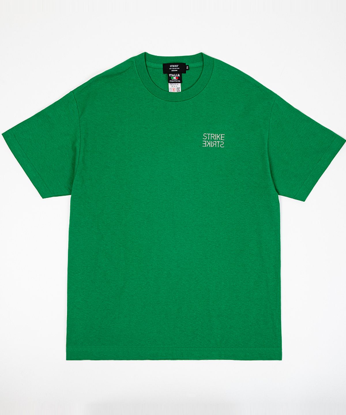 스트라이크(STRIKE) Stud Reversal Logo Regular T-Shirt (GREEN)