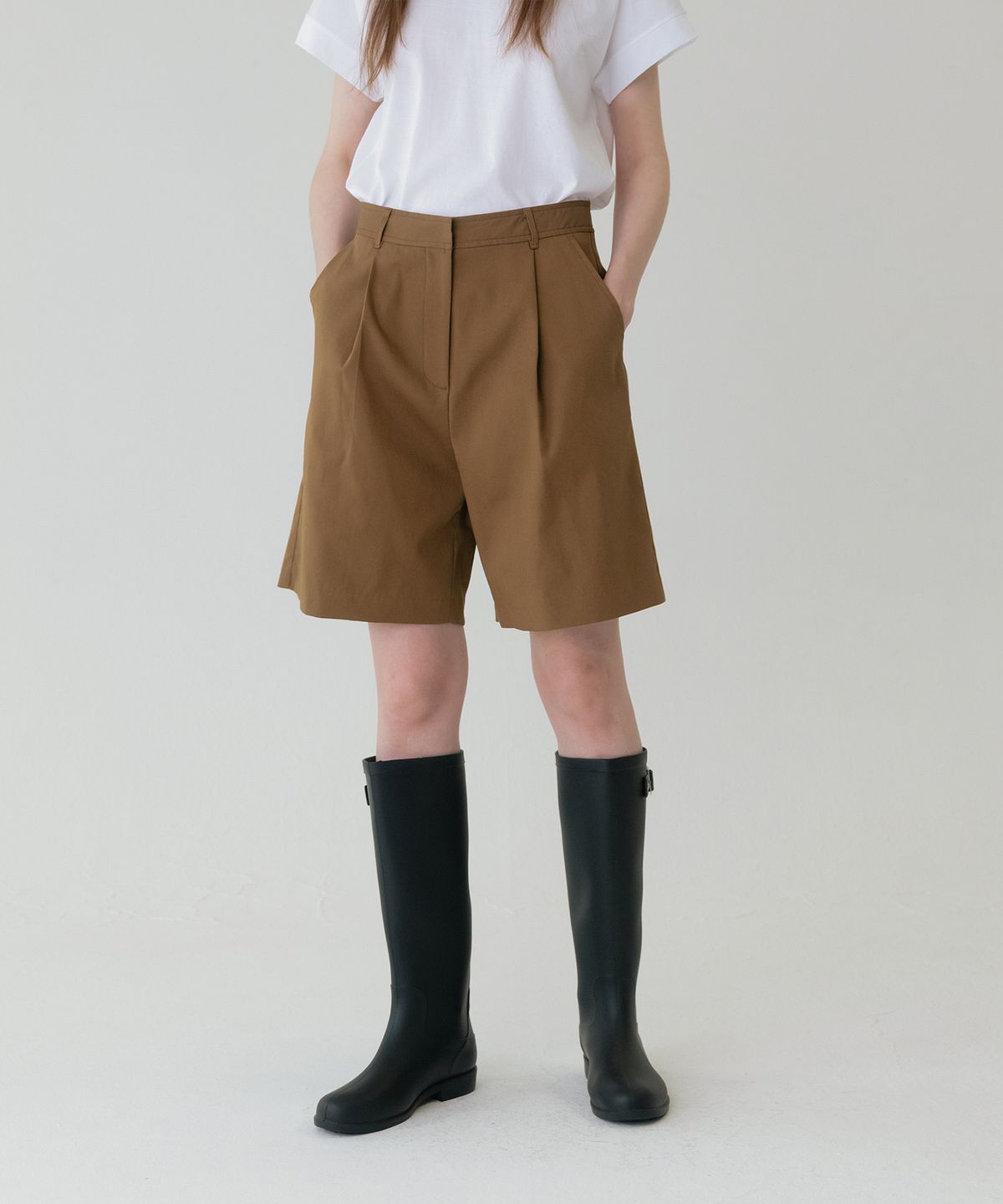 러브어스유(LOVEUSU) Bermuda pants (brown)