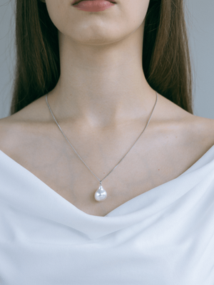 물방울 어글리 진주 펜던트 목걸이 - 실버