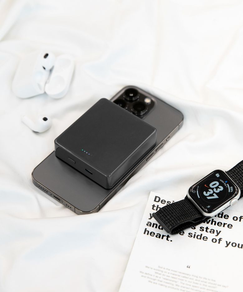 미니 마그네틱 무선충전 보조배터리(LFS-HA48) 8000mAh